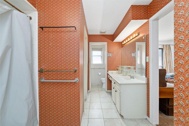 15726 Four Leaf Drive, Houston, TX 77084