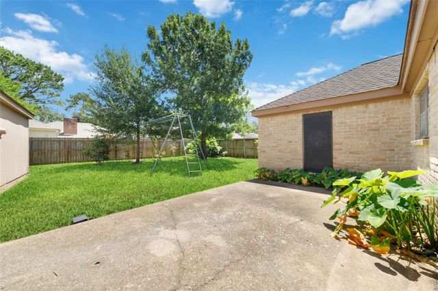 15726 Four Leaf Drive, Houston, TX 77084