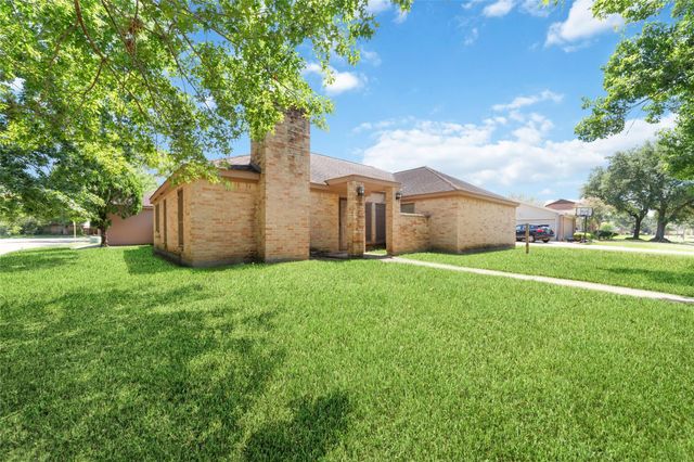 15726 Four Leaf Drive, Houston, TX 77084
