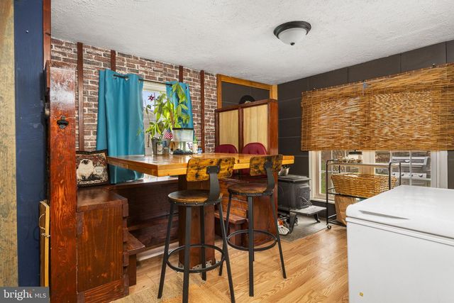 102 PASCHALL MILL RD, West Grove, PA 19390