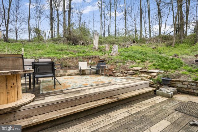 102 PASCHALL MILL RD, West Grove, PA 19390
