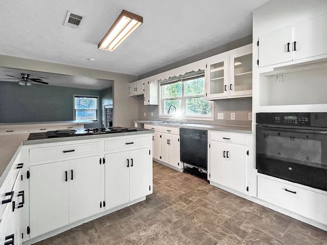 616 N Frusha Dr, Deridder, LA 70634