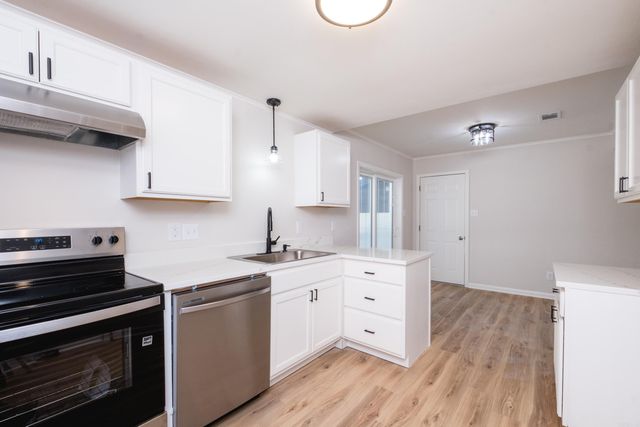 420 Trumpler Street, Little Rock, AR 72211