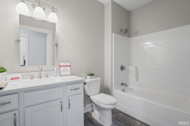313 Blue River Drive, Knightstown, IN 46148