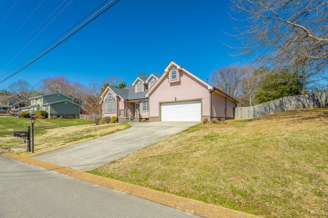 2311 Chimney Hills Drive, Soddy Daisy, TN 37379