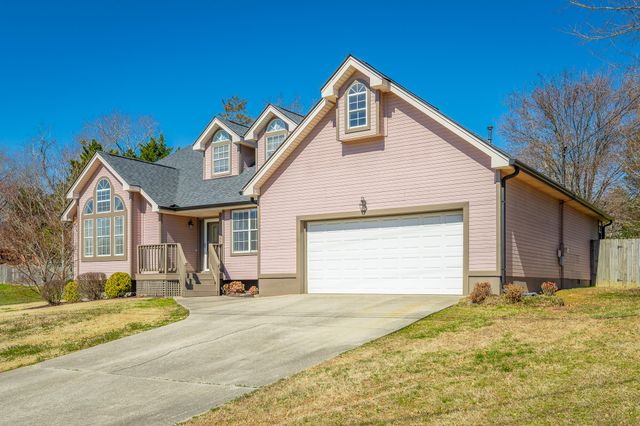 2311 Chimney Hills Drive, Soddy Daisy, TN 37379