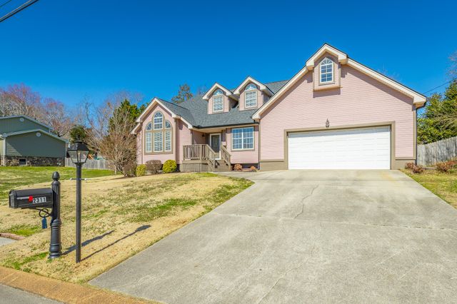 2311 Chimney Hills Drive, Soddy Daisy, TN 37379