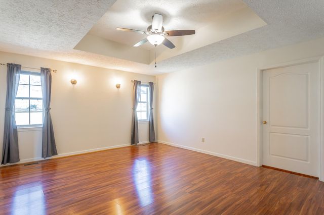 2311 Chimney Hills Drive, Soddy Daisy, TN 37379