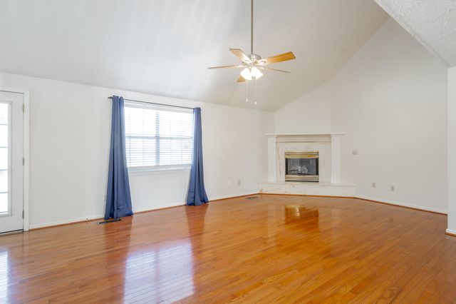 2311 Chimney Hills Drive, Soddy Daisy, TN 37379