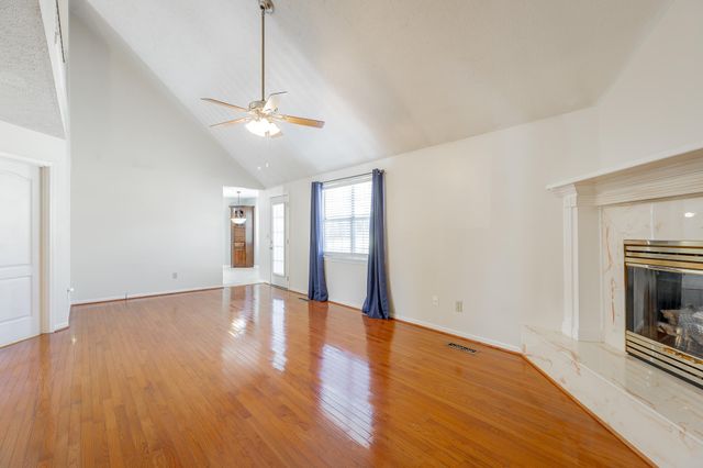 2311 Chimney Hills Drive, Soddy Daisy, TN 37379