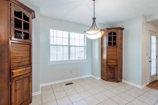 2311 Chimney Hills Drive, Soddy Daisy, TN 37379