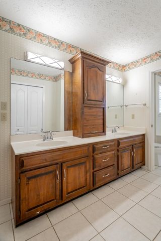 2311 Chimney Hills Drive, Soddy Daisy, TN 37379