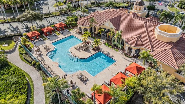 2749 VIA CIPRIANI 1023B, Clearwater, FL 33764