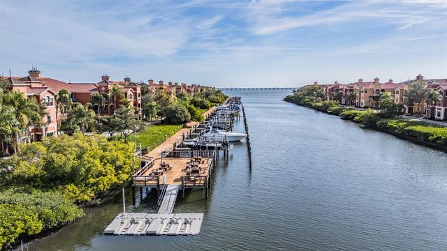 2749 VIA CIPRIANI 1023B, Clearwater, FL 33764