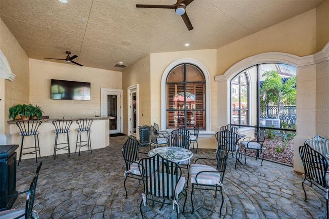 2749 VIA CIPRIANI 1023B, Clearwater, FL 33764