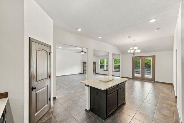 7049 Pine Shadows Road, Cleveland, TX 77328
