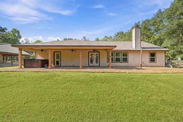 7049 Pine Shadows Road, Cleveland, TX 77328