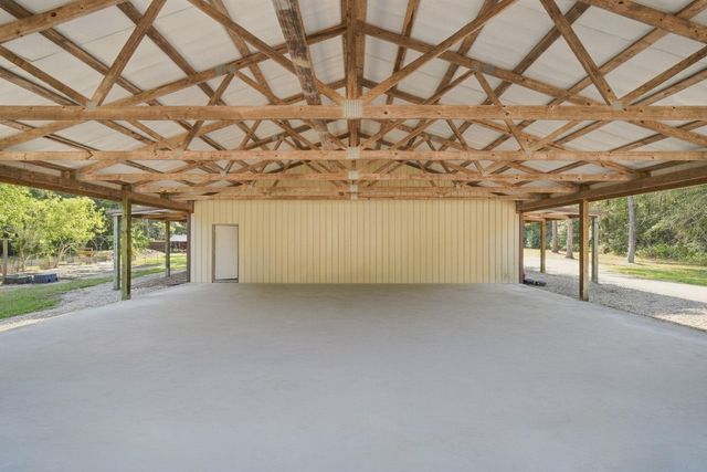 7049 Pine Shadows Road, Cleveland, TX 77328