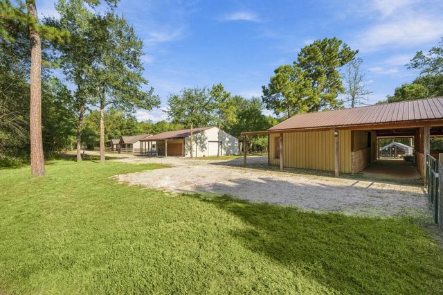 7049 Pine Shadows Road, Cleveland, TX 77328