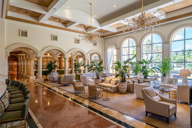 791 Crandon Blvd 302, Key Biscayne, FL 33149