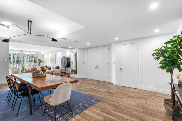 791 Crandon Blvd 302, Key Biscayne, FL 33149