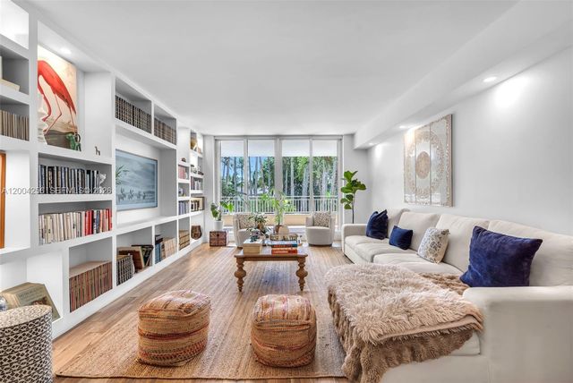 791 Crandon Blvd 302, Key Biscayne, FL 33149