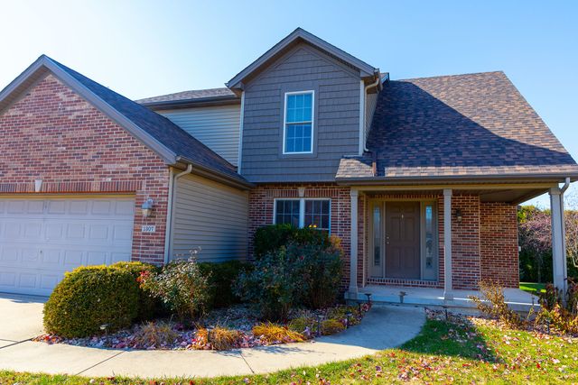 1307 Longford Lane, Bloomington, IL 61704