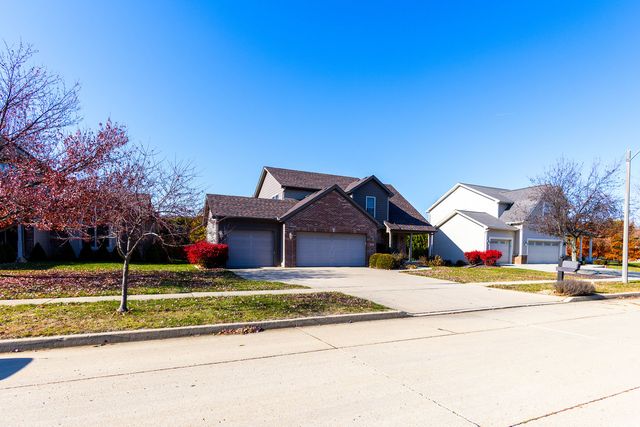 1307 Longford Lane, Bloomington, IL 61704