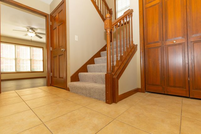 1307 Longford Lane, Bloomington, IL 61704