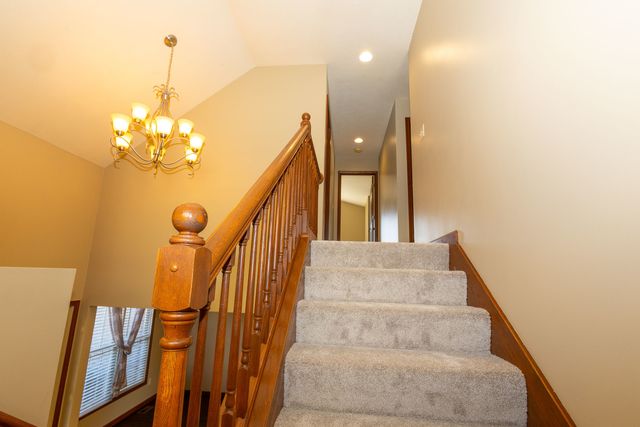 1307 Longford Lane, Bloomington, IL 61704