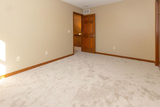 1307 Longford Lane, Bloomington, IL 61704