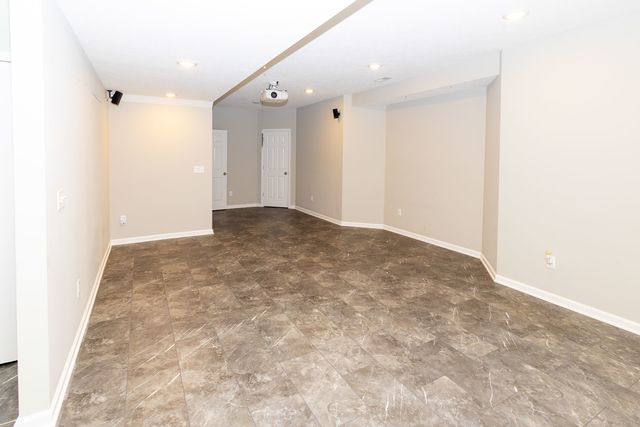 1307 Longford Lane, Bloomington, IL 61704