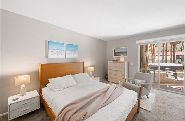 1490 S Camino Real 206, Palm Springs, CA 92264