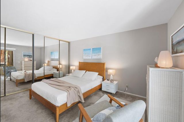 1490 S Camino Real 206, Palm Springs, CA 92264