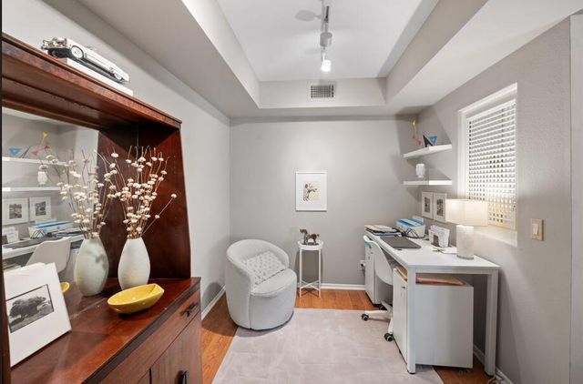 1490 S Camino Real 206, Palm Springs, CA 92264