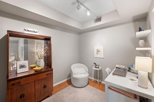 1490 S Camino Real 206, Palm Springs, CA 92264