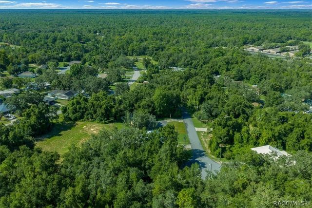 795 S Rosemary Point, Homosassa, FL 34448