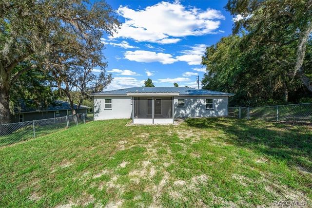 795 S Rosemary Point, Homosassa, FL 34448