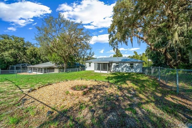 795 S Rosemary Point, Homosassa, FL 34448