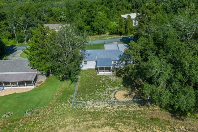 795 S Rosemary Point, Homosassa, FL 34448