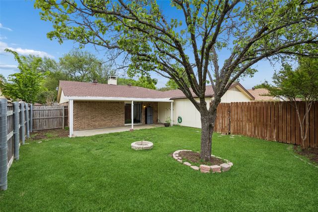 2910 Hazelwood Drive, Garland, TX 75044