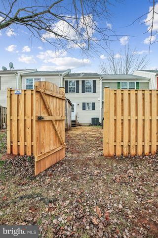 30 GANNON WAY, Sterling, VA 20165