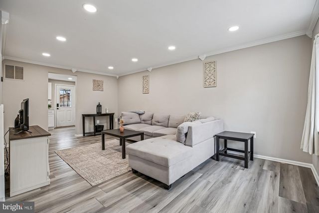 30 GANNON WAY, Sterling, VA 20165