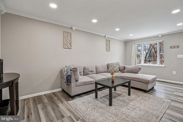 30 GANNON WAY, Sterling, VA 20165