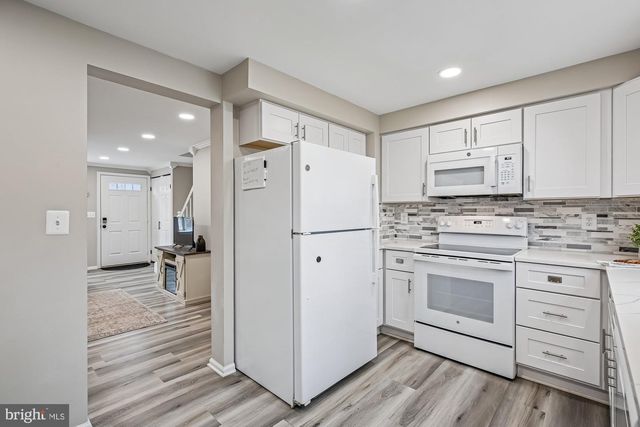 30 GANNON WAY, Sterling, VA 20165