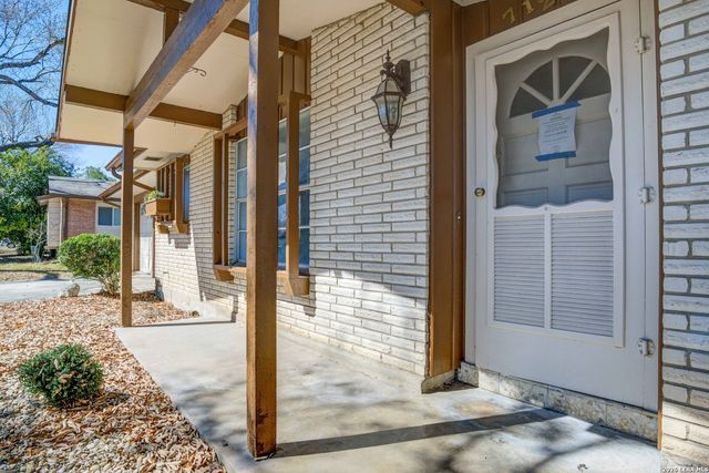 7123 Tealeaf, Leon Valley, TX 78238