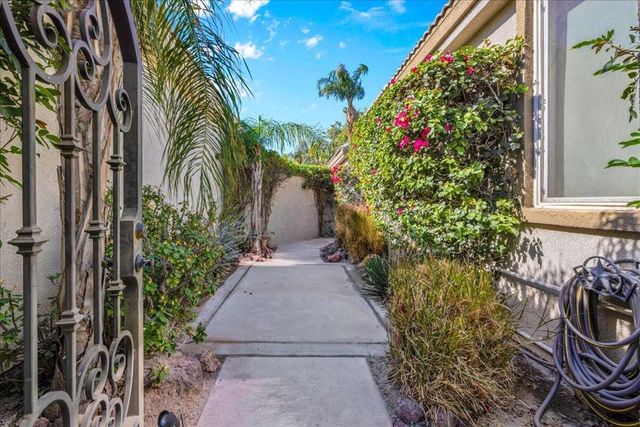 67607 S Natoma Drive, Cathedral City, CA 92234