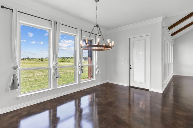 377 Russell Lane, Weatherford, TX 76087