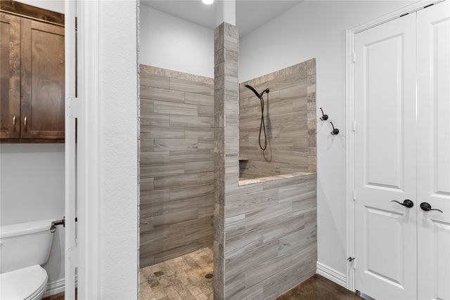 377 Russell Lane, Weatherford, TX 76087