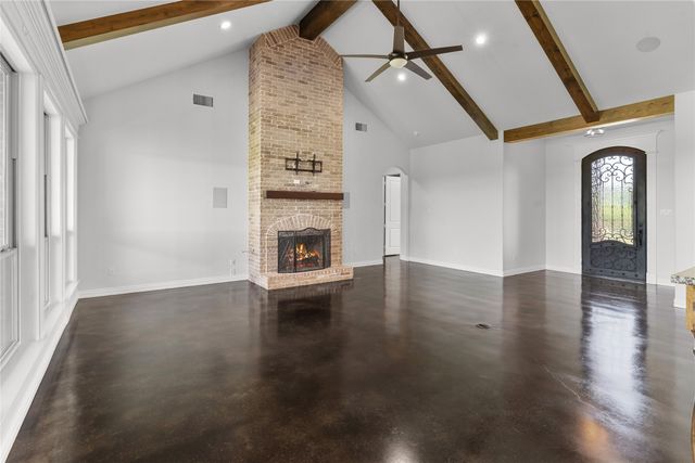 377 Russell Lane, Weatherford, TX 76087